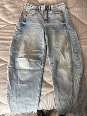 Risen Women's Barrel Jeans